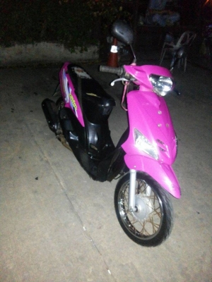 ขายคันละ 9,900 เอกสารพร้อมชุดโอน งดต่อ รถอยู่บางใหญ่ นนทบุรี สนใจโทร 084-3545593 ขายคันละ 9,900 เอกสารพร้อมชุดโอน งดต่อ รถอยู่บางใหญ่ นนทบุรี สนใจโทร 084-3545593