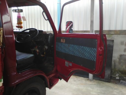 หกล้อ..เครือง.อีซูสุ100แรง สภาพดีเดิมสวยๆ พร้อมใช้งาน ปจุบันเป็นรถส่วนบุคคล ทั่วไป