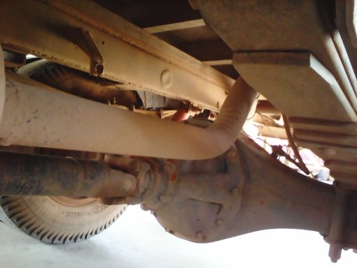 หกล้อ..เครือง.อีซูสุ100แรง สภาพดีเดิมสวยๆ พร้อมใช้งาน ปจุบันเป็นรถส่วนบุคคล ทั่วไป