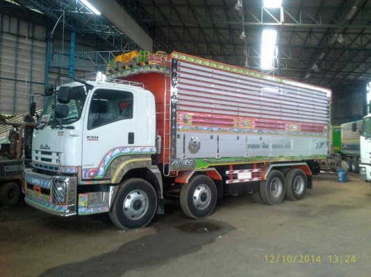 ขาย ติด่วนๆ โทรเลย 0986474222  ปฏิวั ISUZU 360 FYH, 12 ล้อดั้มสวยเนี้ยบเห็นรถเลย,,,ใหม่ๆ,ป้ายแดง,ปี 57,สวย 5 พ่วง