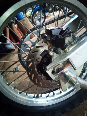 ขาย cr 250 r เก่าเก็บหรือแลกเอ็นดูโล่ คับ (มีคริบvdo) ขาย cr 250 r เก่าเก็บหรือแลกเอ็นดูโล่ คับ (มีคริบvdo)