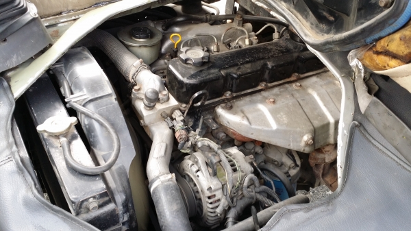 นิสสันแอ็ดลาสป้ายเล็กไม่ติดเวลาดีเซลQD32-3200CCรถนอกจดปี55ยังไม่เคยใช้งาน