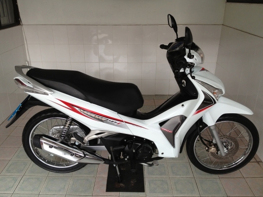 Wave125i โฉมล่าสุด ลายใหม่ วิ่ง6000 รถ8เดือน (ของแถม 4 รายการ)