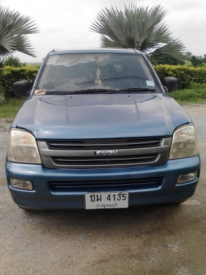 ISUZU D-MAX