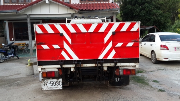 ขายรถ 6ล้อ HINO เครื่อง 121แรงม้า ปี49 รถสวยฯสภาพดี มีลิฟท้ายให้1ตัว สนใจโทรสอบถามครับ