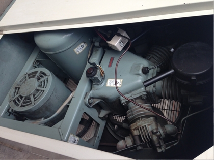 เครื่องปั้มลม Hitachi 7.5 เครื่องปั้มลม Hitachi 7.5