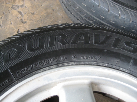 ขายแม็ก skyline สกายลาย พร้อมยาง บริจโตน ปี12 ดอกแน่น