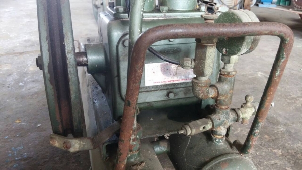 ปั๊มลมขนาดเล็ก ไม่มีมอเตอร์ พร้อมใช้งาน ปั๊มลมขนาดเล็ก ไม่มีมอเตอร์ พร้อมใช้งาน