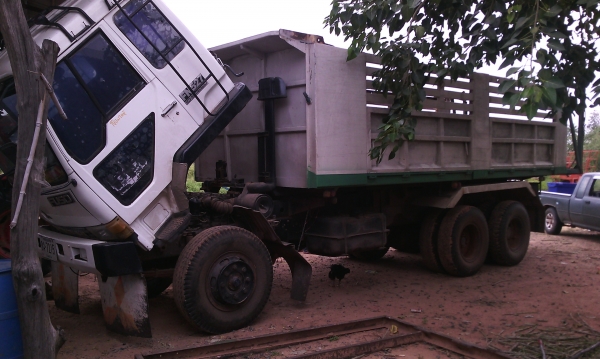 ขายรถสิบล้อดั้ม FUSO TD 10 สปีด มีลำโพง