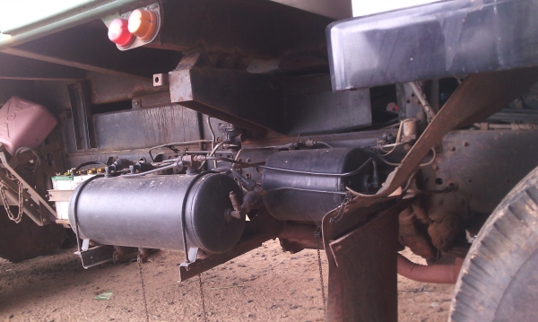 ขายรถสิบล้อดั้ม FUSO TD 10 สปีด มีลำโพง