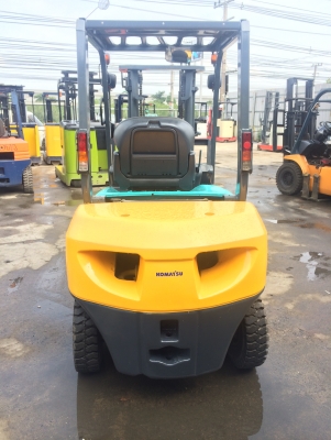 ขายรถยก โฟล์คลิฟ"2,537"ชั่วโมง KOMATSU รุ่น16 ยกได้2.5ตัน ดีเซล4D94LE เดิมๆเครื่องดีมากๆ 280,000 ฿ จะเด็ด 094-4267888 ติดต่อ 24 ชม.