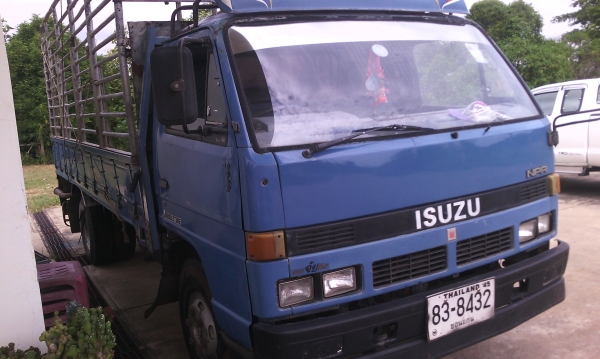 ขายรถ6ล้อ ISUZU 115 NPR สั่งลุย5เมตร