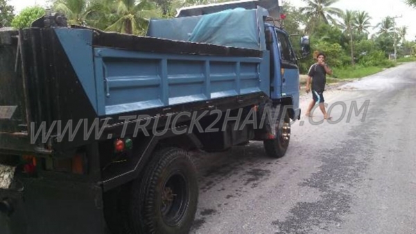 รถบรรทุก 6 ล้อดัมพ์ ISUZU 115 แรงม้า เครื่อง 4BD1 รถบรรทุก 6 ล้อดัมพ์ ISUZU 115 แรงม้า เครื่อง 4BD1