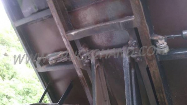 รถบรรทุก 6 ล้อดัมพ์ ISUZU 115 แรงม้า เครื่อง 4BD1 รถบรรทุก 6 ล้อดัมพ์ ISUZU 115 แรงม้า เครื่อง 4BD1