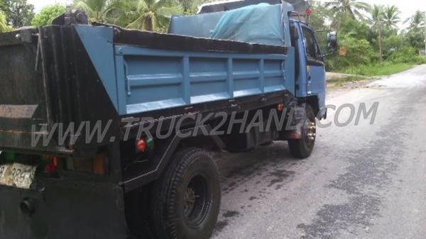 รถบรรทุก 6 ล้อดัมพ์ ISUZU 115 แรงม้า เครื่อง 4BD1 รถบรรทุก 6 ล้อดัมพ์ ISUZU 115 แรงม้า เครื่อง 4BD1