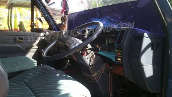 รถบรรทุก 6 ล้อดัมพ์ ISUZU 115 แรงม้า เครื่อง 4BD1 รถบรรทุก 6 ล้อดัมพ์ ISUZU 115 แรงม้า เครื่อง 4BD1