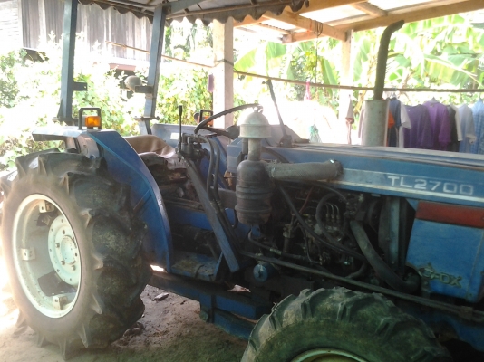 ขายตามสภาพรถไถเอซากิเครื่อง27แรงมีโฟวินมีดันหน้ามีพาน5