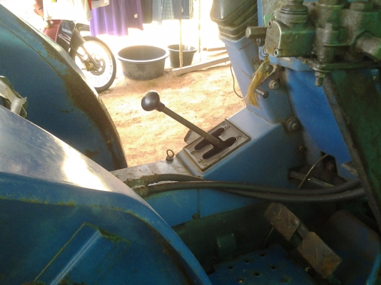 ขายตามสภาพรถไถเอซากิเครื่อง27แรงมีโฟวินมีดันหน้ามีพาน5