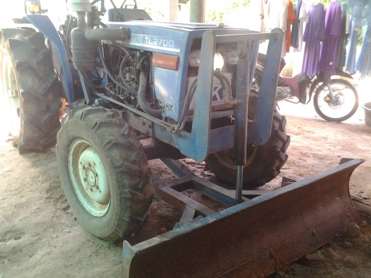 ขายตามสภาพรถไถเอซากิเครื่อง27แรงมีโฟวินมีดันหน้ามีพาน5