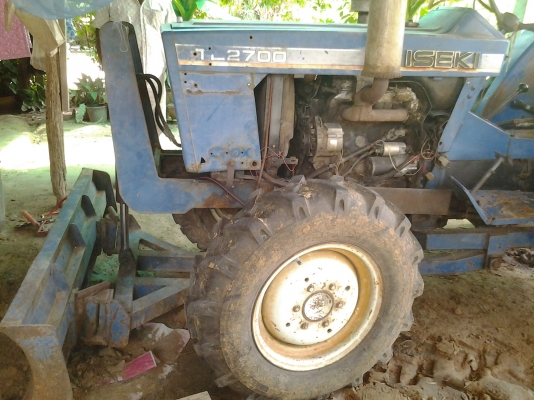 ขายตามสภาพรถไถเอซากิเครื่อง27แรงมีโฟวินมีดันหน้ามีพาน5