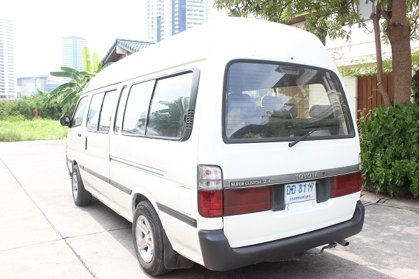 ขายรถตู้หลังคาสูง รถมือเดียวป้ายเเดง