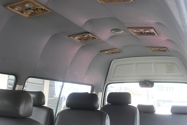 ขายรถตู้หลังคาสูง รถมือเดียวป้ายเเดง