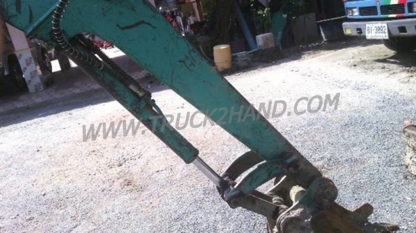 รถแบคโฮ KOMATSU PC 30 รุ่น 8