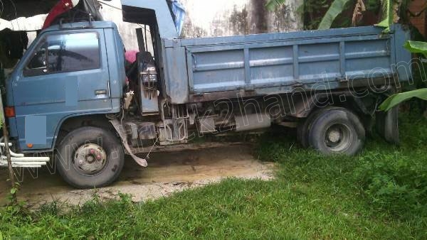 รถบรรทุก 6 ล้อ ISUZU NPR 115 แรงม้า พวงมาลัยเพาเวอร์