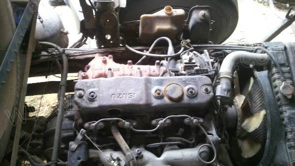 รถบรรทุก 6 ล้อ ISUZU NPR 115 แรงม้า พวงมาลัยเพาเวอร์