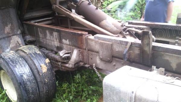 รถบรรทุก 6 ล้อ ISUZU NPR 115 แรงม้า พวงมาลัยเพาเวอร์