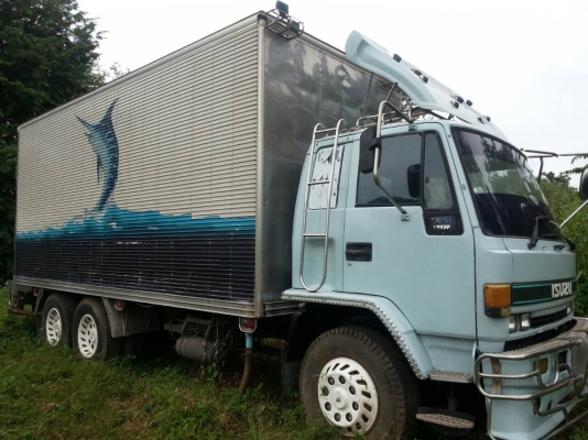 10ล้อตู้เปียก195แรงISUZU FVM32M R-3001523นางฟ้า สภาพดีพร้อมใช้ คัสซีสวย เครื่องเดิมแน่น..