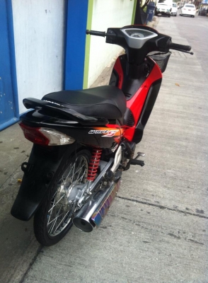 Honda Wave125s สตาร์ทเท้า สวยๆ (รถแปลง)