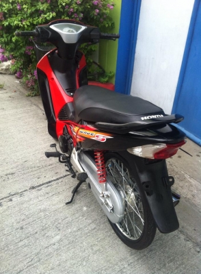 Honda Wave125s สตาร์ทเท้า สวยๆ (รถแปลง)