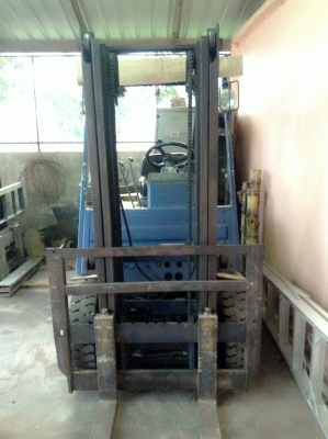 KOMATSU ดีเซล เกียร์ออโต้ KOMATSU ดีเซล เกียร์ออโต้