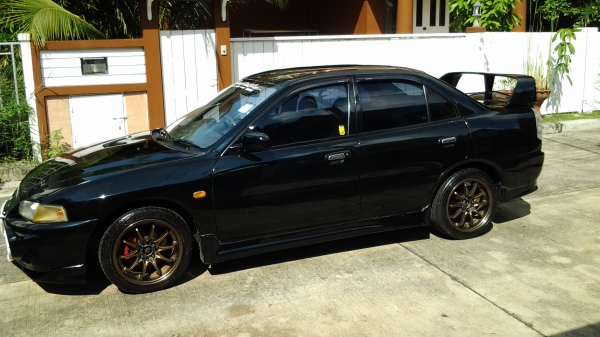 ขายมิตซู Lancer ck 1800cc.ชุดแต่งอีโว4 รอบคัน รถพร้อมใช้ ไม่ต้องซ่อม