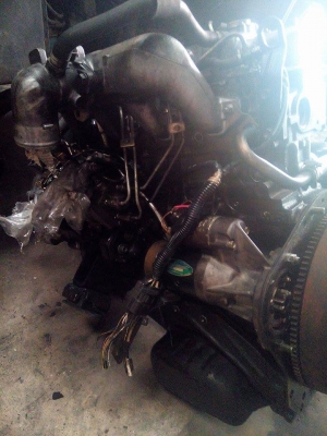 เครื่องยนต์ ISUZU 4JB1 2800 นอก