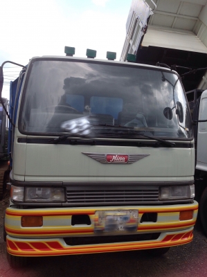 ขายรถบรรทุกสิบล้อดัมพ์ Hino FM227LD เครื่อง EM100-220 แรง ปี 33 กระบะดัมพ์เหล็ก ทะเบียนพร้อม ขายรถบรรทุกสิบล้อดัมพ์ Hino FM227LD เครื่อง EM100-220 แรง ปี 33 กระบะดัมพ์เหล็ก ทะเบียนพร้อม
