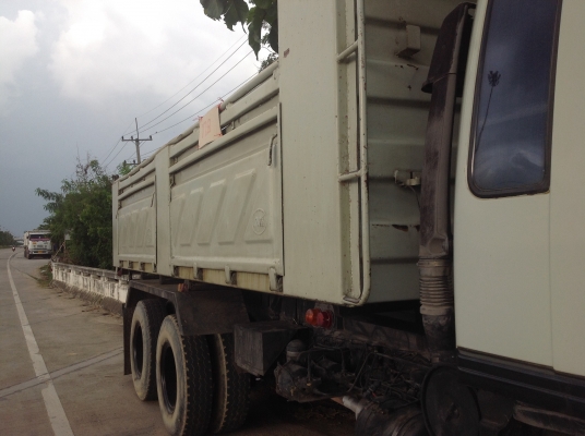 ขาย10ล้อดั๊ม 2เพลาHINO FM3H ดั๊มสามมิตร สวยๆ ขาย10ล้อดั๊ม 2เพลาHINO FM3H ดั๊มสามมิตร สวยๆ