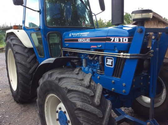 ฟอร์ด. 7810