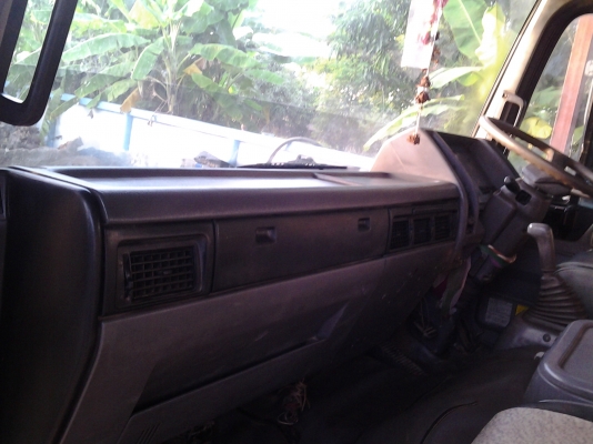 เทรลเลอร์บรรทุกรถเกี่ยวข้าว เครื่อง HO7C TURBO พร้อมใช้ถูกๆครับ (ทีมงานรถคุณภาพ)