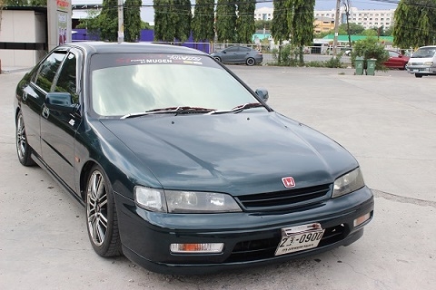 รถสวย พร้อมใช้ ติด LPGแล่้ว รถสวย พร้อมใช้ ติด LPGแล่้ว