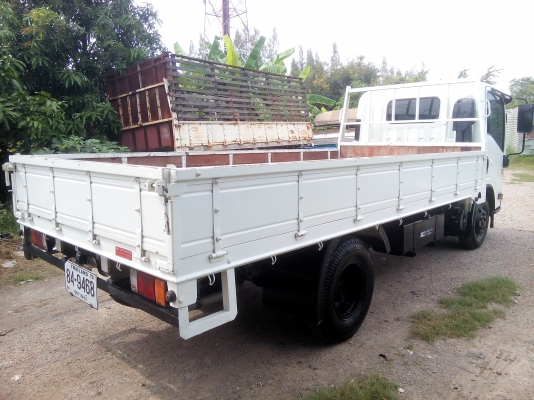 6 ล้อกลาง  *Euro.3*  ISUZU  NMR  130  แรงม้า + *คอมมอนเรว*  * ยาว 4.30 ม. *  รถสวยเดิม+สวยจริง  *  รถห้างแท้  *  มีเล่มพร้อม  *