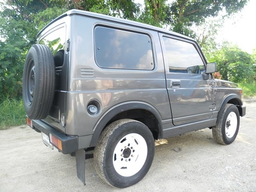 ขายซูซูกิ จิมนี่ เครื่อง 1300 ตัวแท้ ทะเบียนแท้ไม่ใช่รถจด