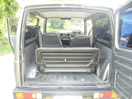 ขายซูซูกิ จิมนี่ เครื่อง 1300 ตัวแท้ ทะเบียนแท้ไม่ใช่รถจด ขายซูซูกิ จิมนี่ เครื่อง 1300 ตัวแท้ ทะเบียนแท้ไม่ใช่รถจด