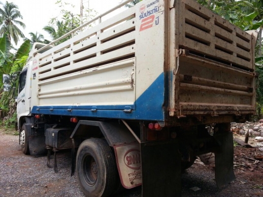 รถฮีโน่ 6 ล้อดั้ม 150 แรงม้า. ปี 54  ( ปลายปี )  สนใจติดต่อ 081 - 6079515