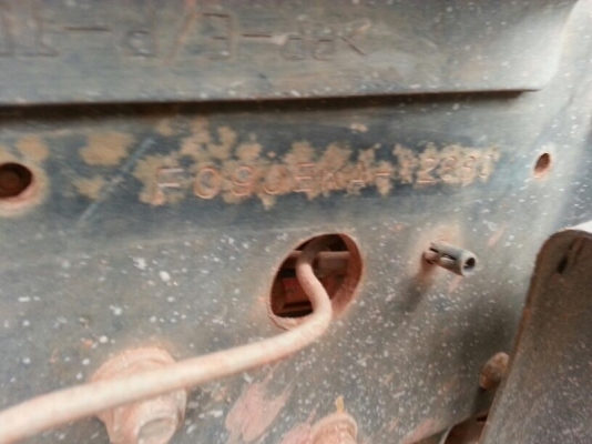 รถฮีโน่ 6 ล้อดั้ม 150 แรงม้า. ปี 54  ( ปลายปี )  สนใจติดต่อ 081 - 6079515