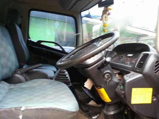 รถฮีโน่ 6 ล้อดั้ม 150 แรงม้า. ปี 54  ( ปลายปี )  สนใจติดต่อ 081 - 6079515