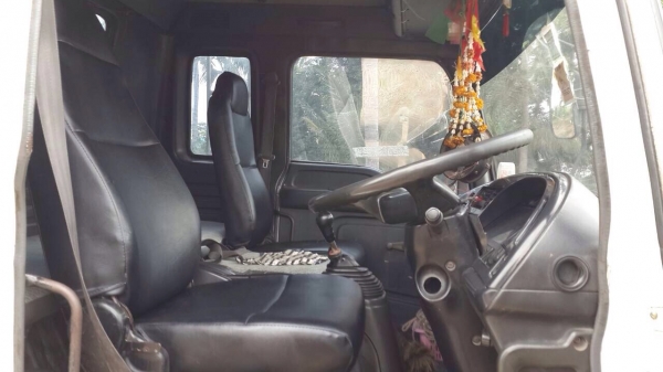 ขาย 10 ล้อ 1 เพลา เดก้า 195 ดั้มคอกเกษตร ขาย 10 ล้อ 1 เพลา เดก้า 195 ดั้มคอกเกษตร