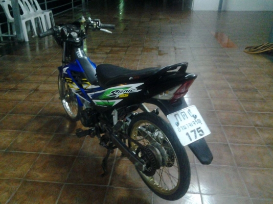 ขายฮอด้าโซนิค125มีทะเบียนชุดโอนสภาพดีติดต่อสรกฤช091-8892274 086-0767308