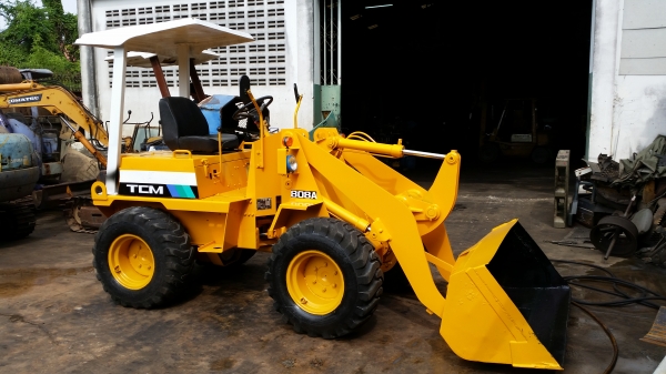 ขาย รถตัก TCM รุ่น 808A มือสองญี่ปุ่น ขาย รถตัก TCM รุ่น 808A มือสองญี่ปุ่น